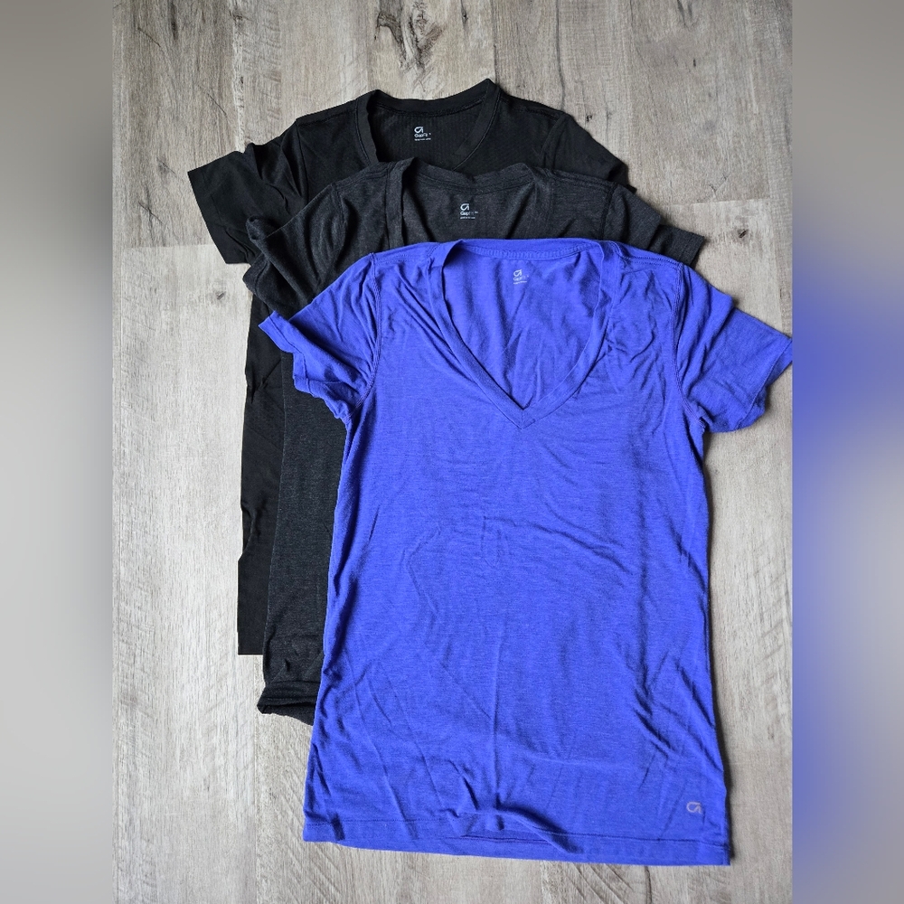 Gap fit shorts sleeve